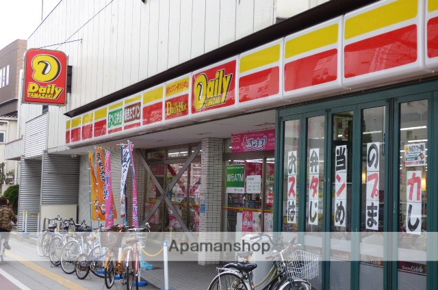 コンビニ　デイリーヤマザキ（コンビニ）まで111m