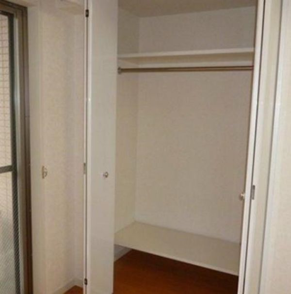 収納　※別部屋の参考写真です。