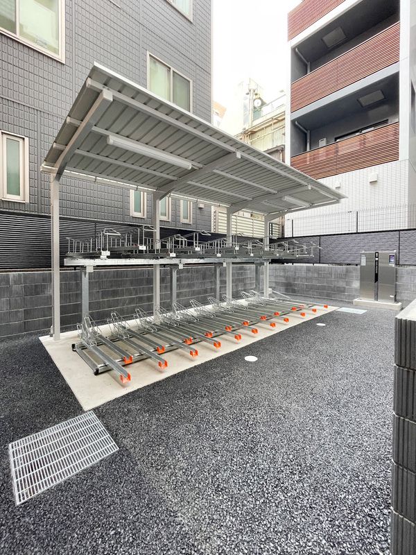 駐車場　駐輪場