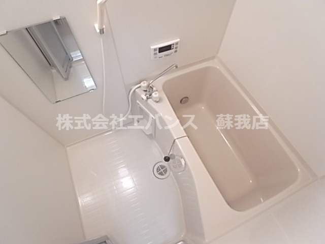 バス・シャワールーム　ゆったり過ごせるお風呂です