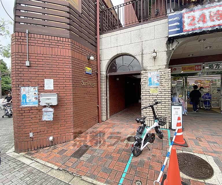 エントランス