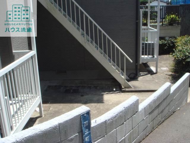 エントランス　エントランス部分