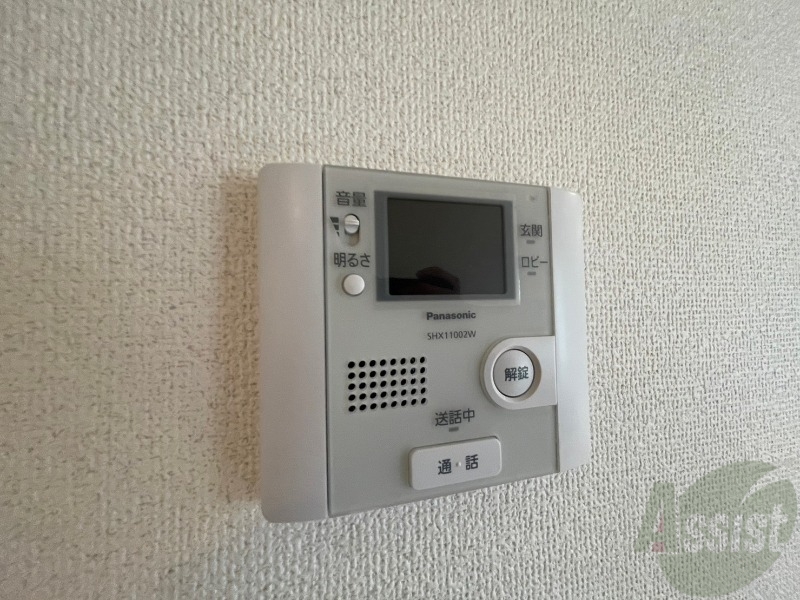 セキュリティ　インターホンで来客確認ができます。安心ですね。
