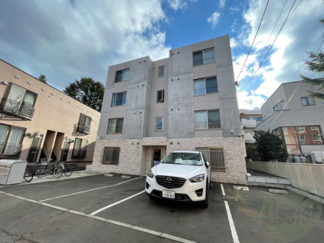 建物外観　札幌市中央区南１５条西「Ｌｉｌａｃｅ」