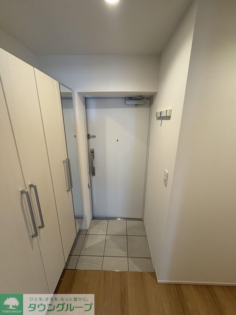 玄関　洗面