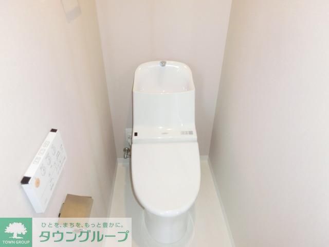 トイレ　★綺麗で嬉しいウォシュレット付です★