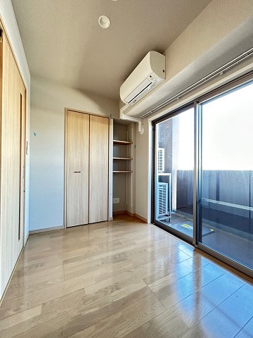 その他部屋・スペース　使い勝手のいい寝室です
