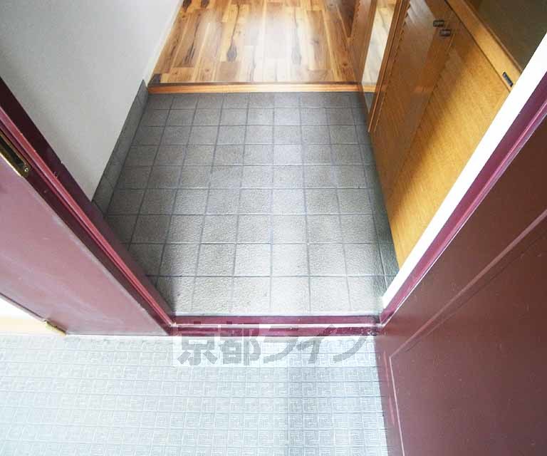 玄関　５０８号室３ＬＤＫ写真です