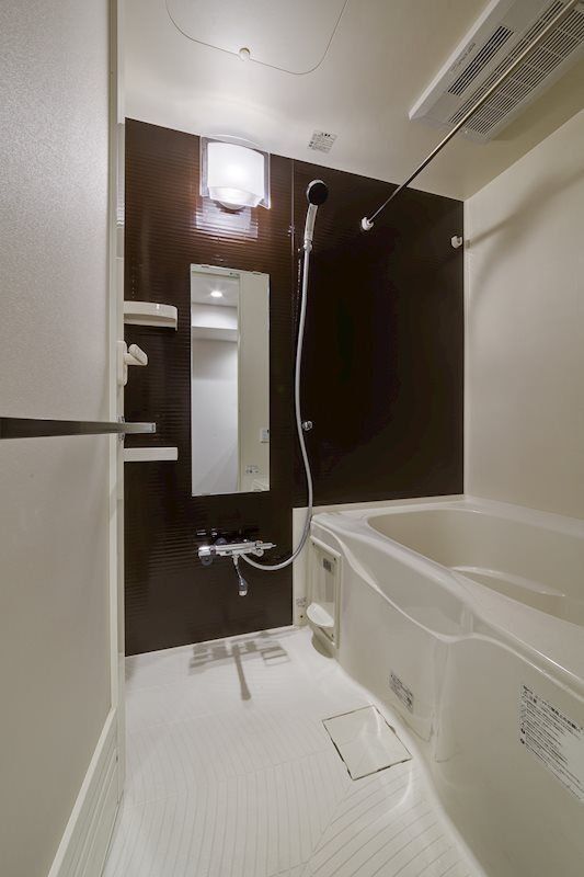 バス・シャワールーム　※別部屋参考写真