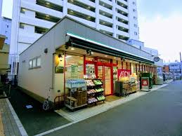 スーパー　まいばすけっと椎名町駅前店（スーパー）まで412m