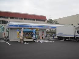 コンビニ　ローソン札幌北22東一丁目店（コンビニ）まで134m