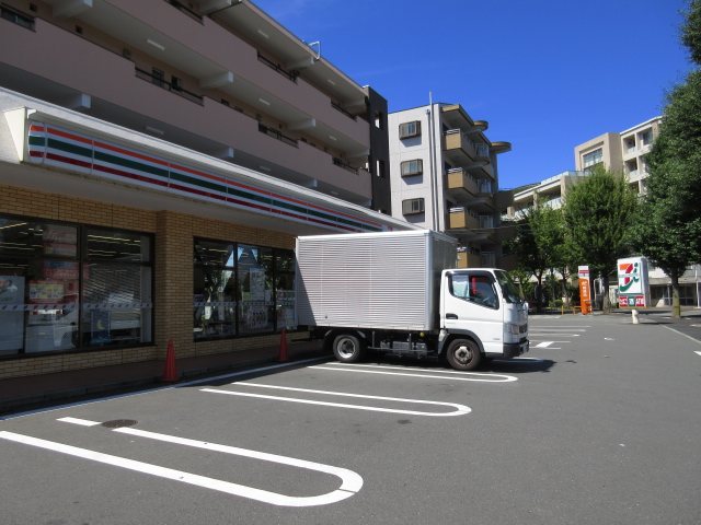 コンビニ　セブン－イレブン川崎有馬６丁目店（コンビニ）まで578m