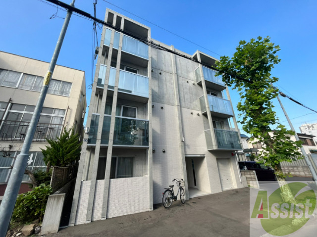 建物外観　札幌市北区北十七条西「ラ・アクシア５」