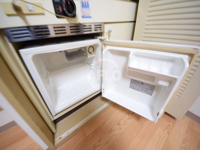 その他設備　ダイドーメゾン本町　ミニ冷蔵庫