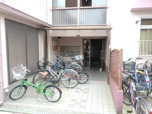 エントランス　エントランス