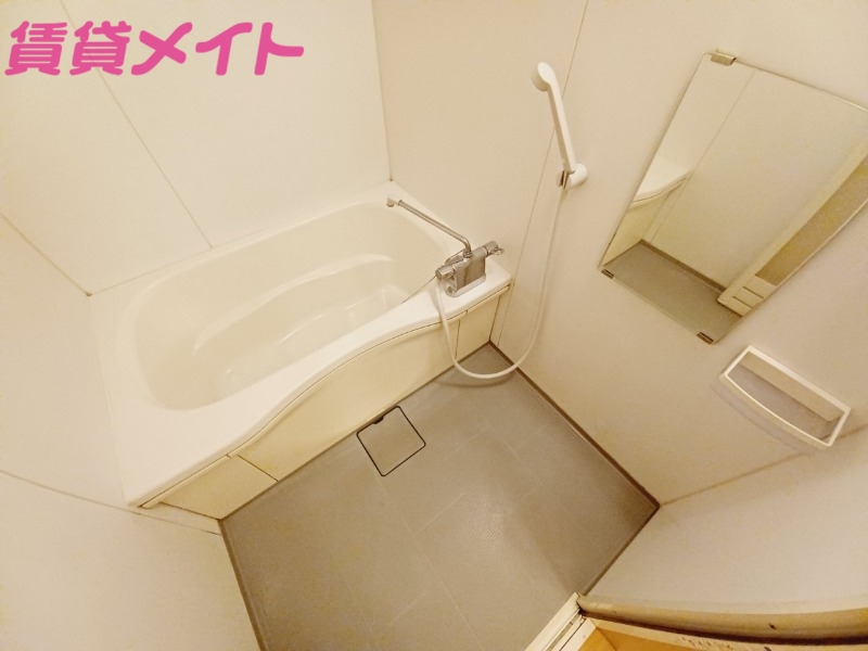 バス・シャワールーム　※同タイプ別部屋写真