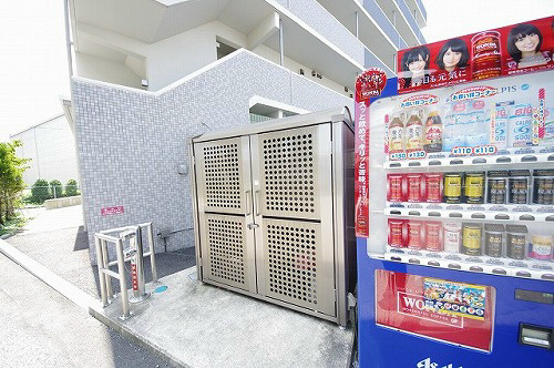 その他共有部分　敷地内ゴミ置き場あり