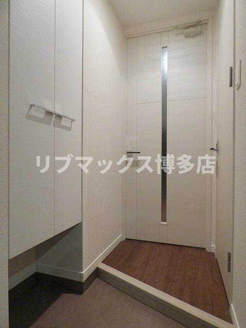 玄関　※写真と異なる場合は現状優先。