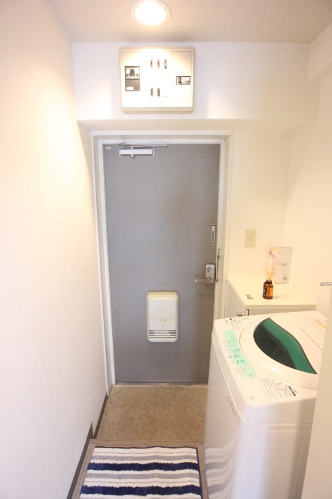 玄関　写真はイメージです