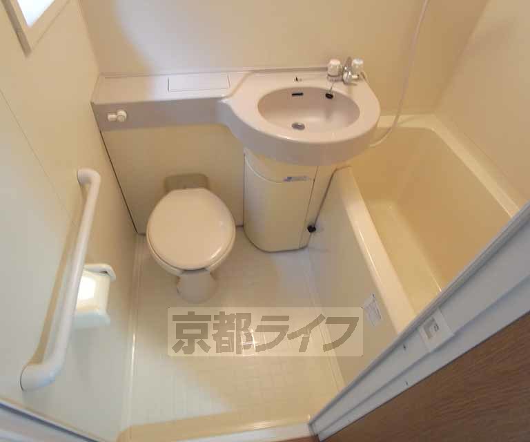バス・シャワールーム　きれいなバスです