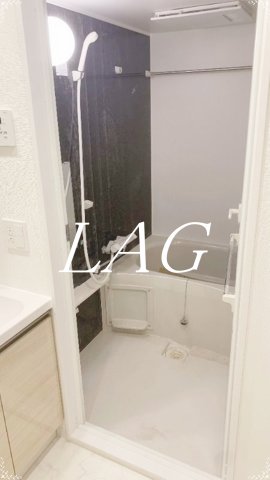 バス・シャワールーム　お風呂です。