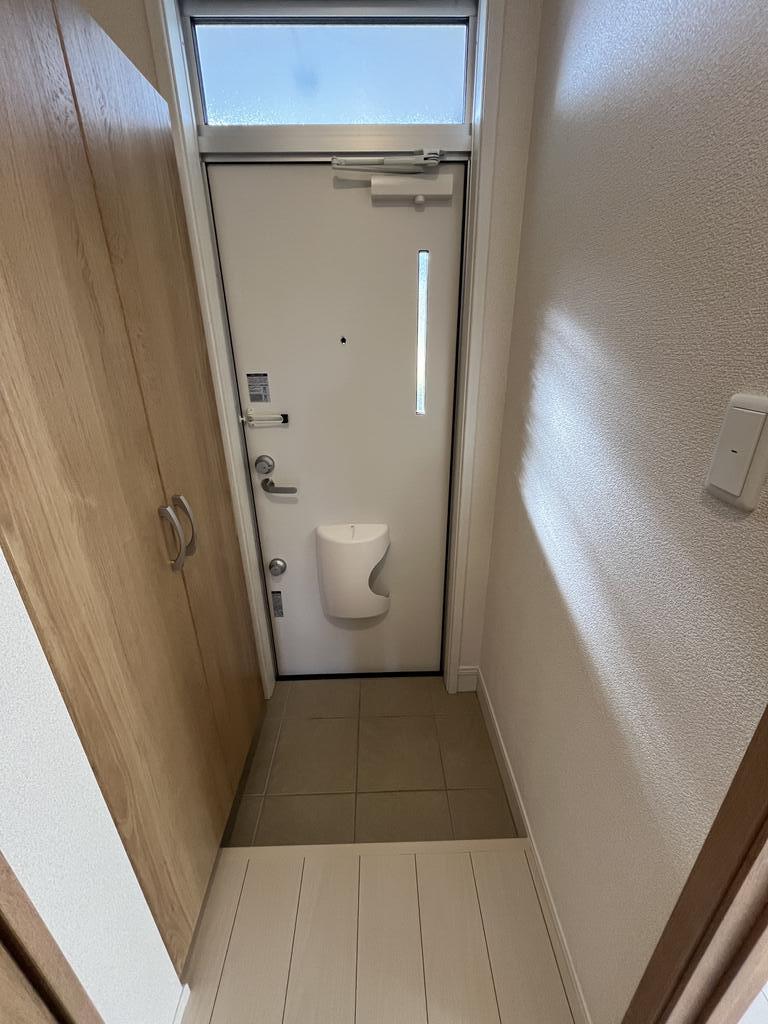 玄関　※同タイプ