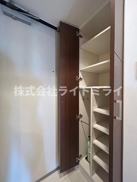 収納　?