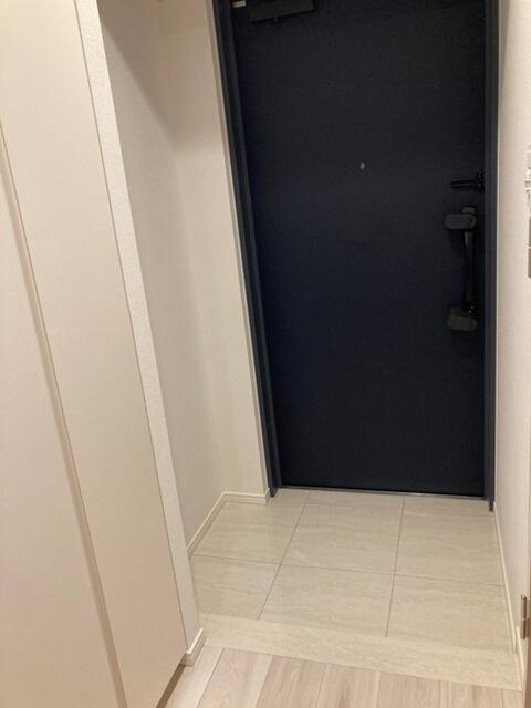 玄関　※写真は同タイプ住戸です。