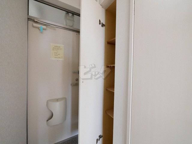 玄関　※他号室の写真になります。ご参考ください