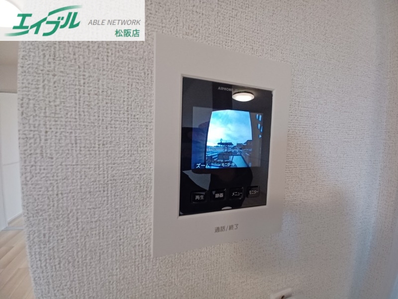 セキュリティ　同型参考写真