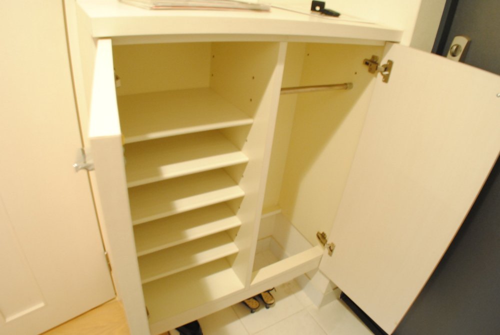 玄関　エクセレント南森町　下駄箱
