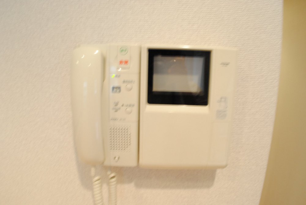 セキュリティ　エクセレント南森町　TV付モニターフォン