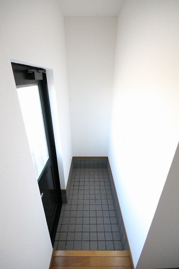 玄関　シンプルで使いやすい玄関です