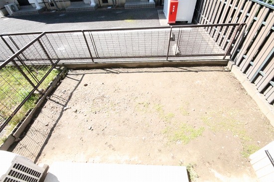 庭　お庭で自由な時間を過ごせます