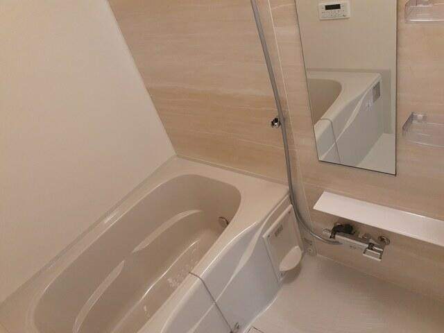 洗面設備　追焚機能付きです