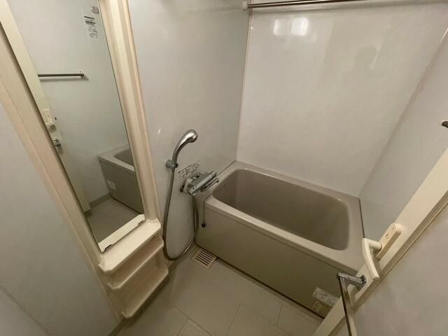 バス・シャワールーム　他号室参考写真