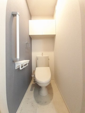 トイレ　コンパクトで使いやすいトイレです