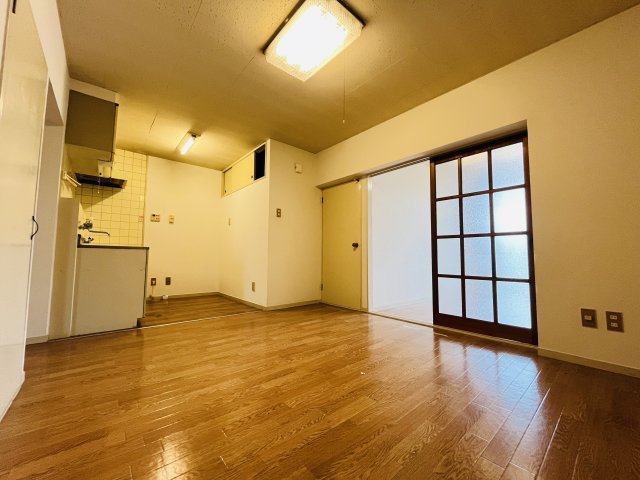 居室・リビング　別部屋参考写真になります。
