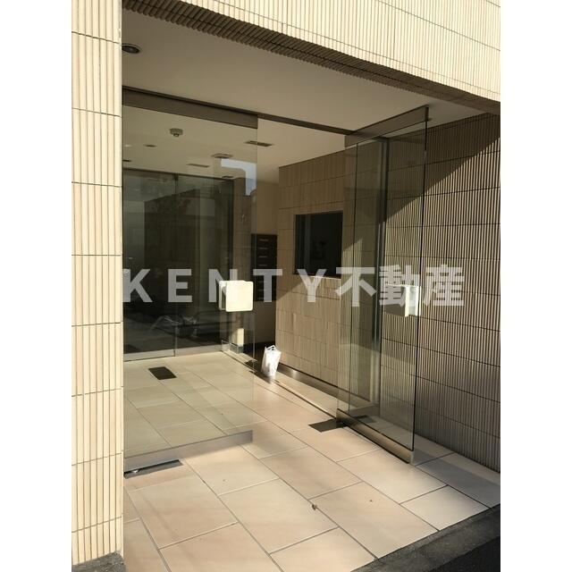 エントランス　清潔なエントランスです