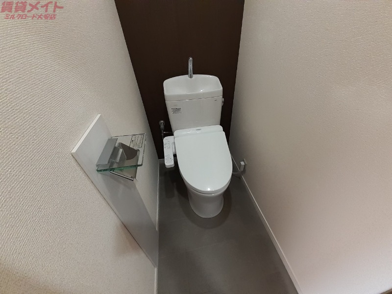 トイレ　別部屋参考写真です