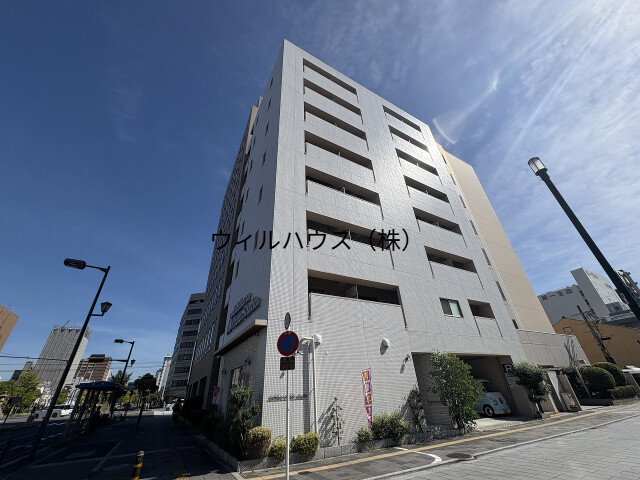 建物外観　安心の鉄筋マンション！
