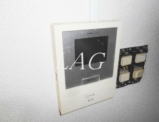その他設備　給湯器パネルです。