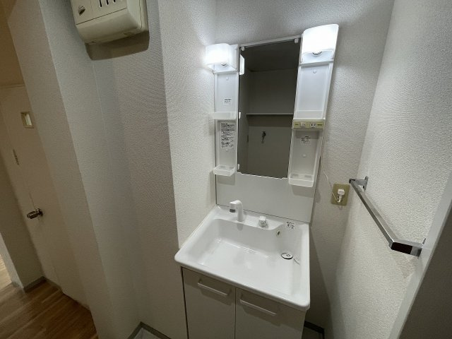 洗面設備　独立洗面化粧台付きでおすすめです！