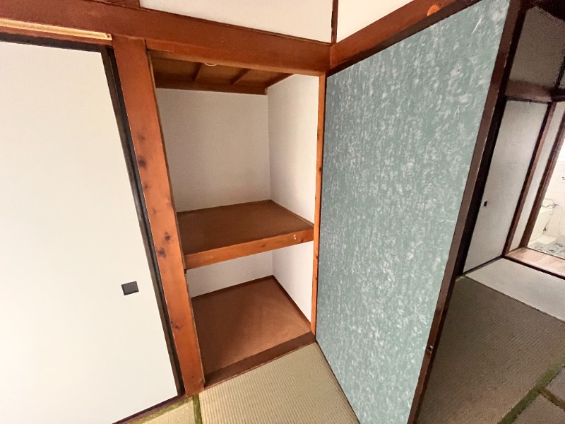 その他部屋・スペース　キッチンからは採光が取れるようになっているので明るいです