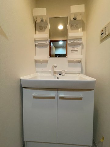 洗面設備　他号室参考写真