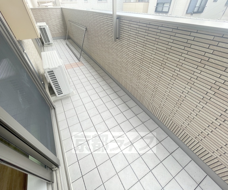 バルコニー　綺麗なバルコニーです。