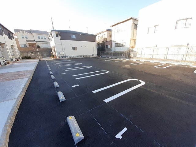 駐車場　駐車スペースもあります