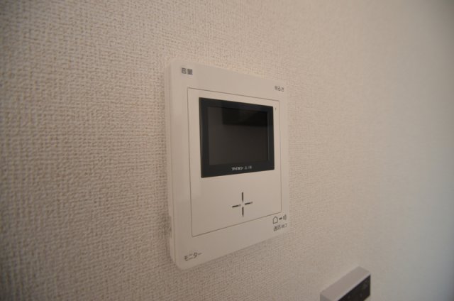 セキュリティ　しっかり映るドアホンモニター