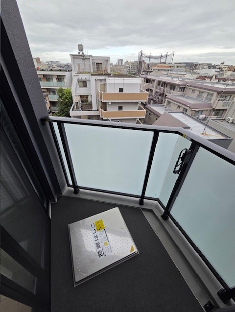バルコニー　別室同一タイプ写真