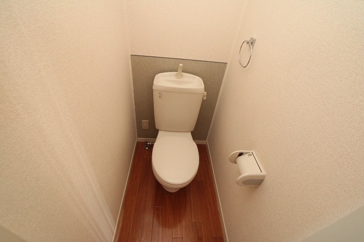 マーベルナガムラのトイレ写真